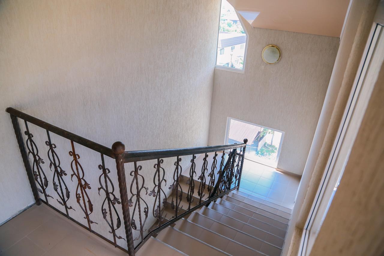 Bon Amour Gagra Exterior photo